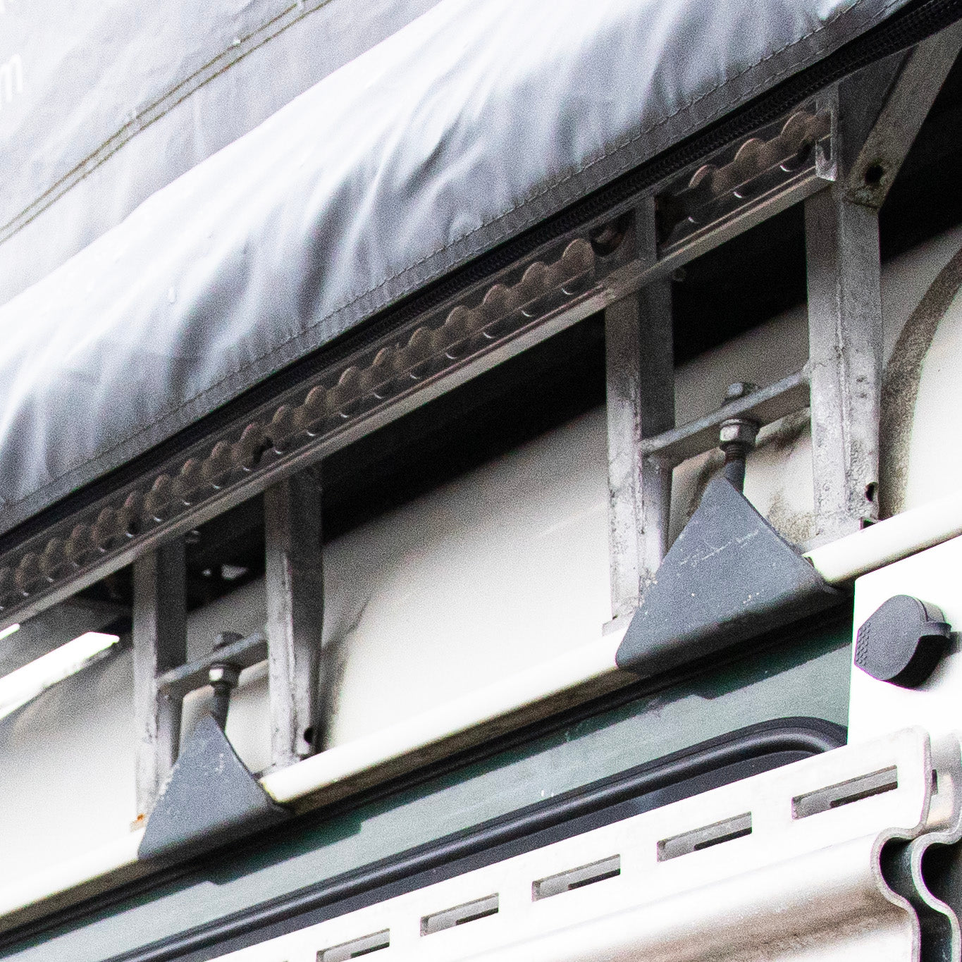 Airline Rail Pair, 120cm