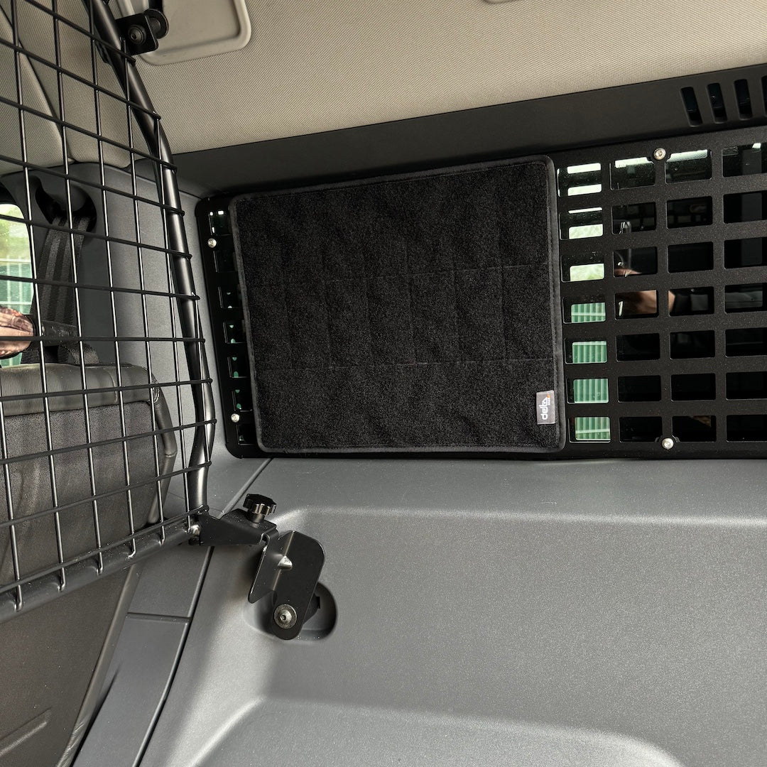 Klettadapter für Inside M.O.L.L.E Seitenpanel INEOS Grenadier