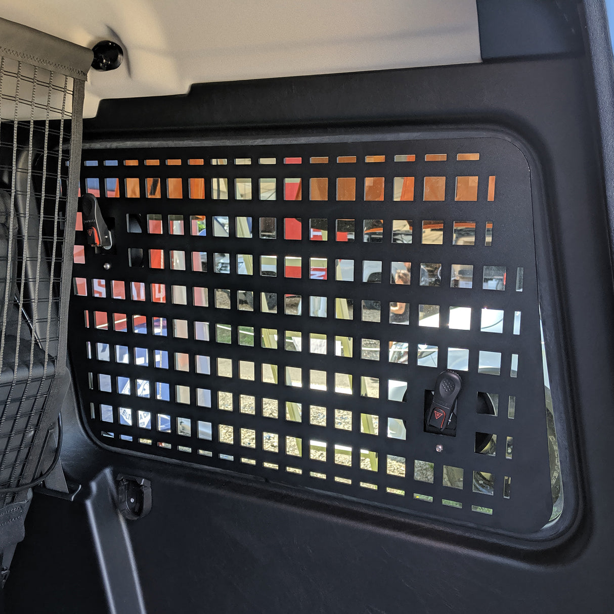 Inside Panel System (IPS) 2.0 Mercedes G