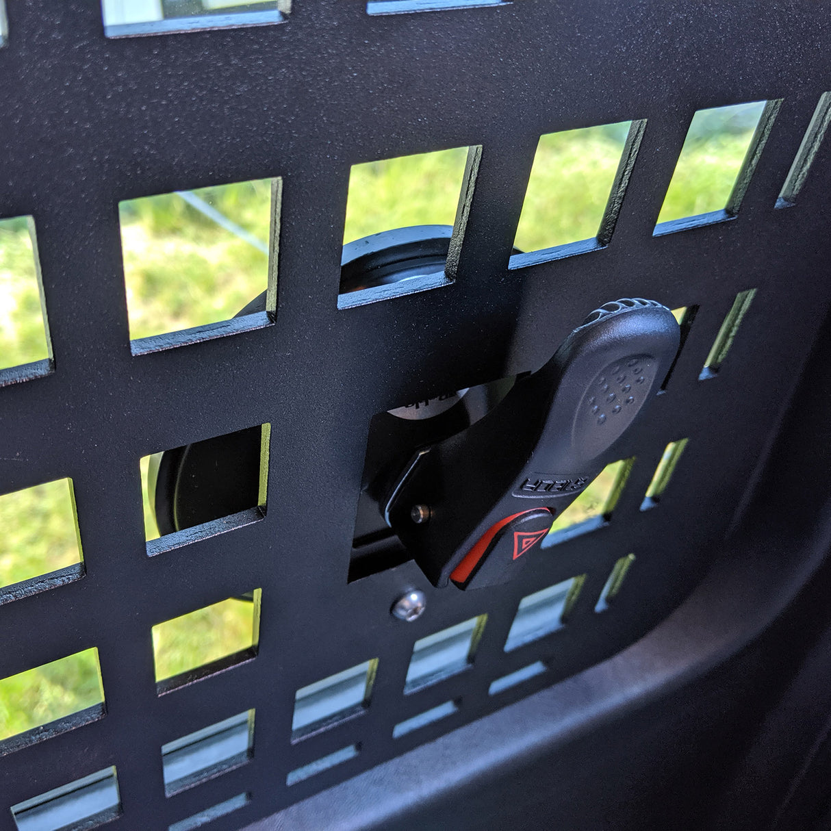 Inside Panel System (IPS) 2.0 Mercedes G
