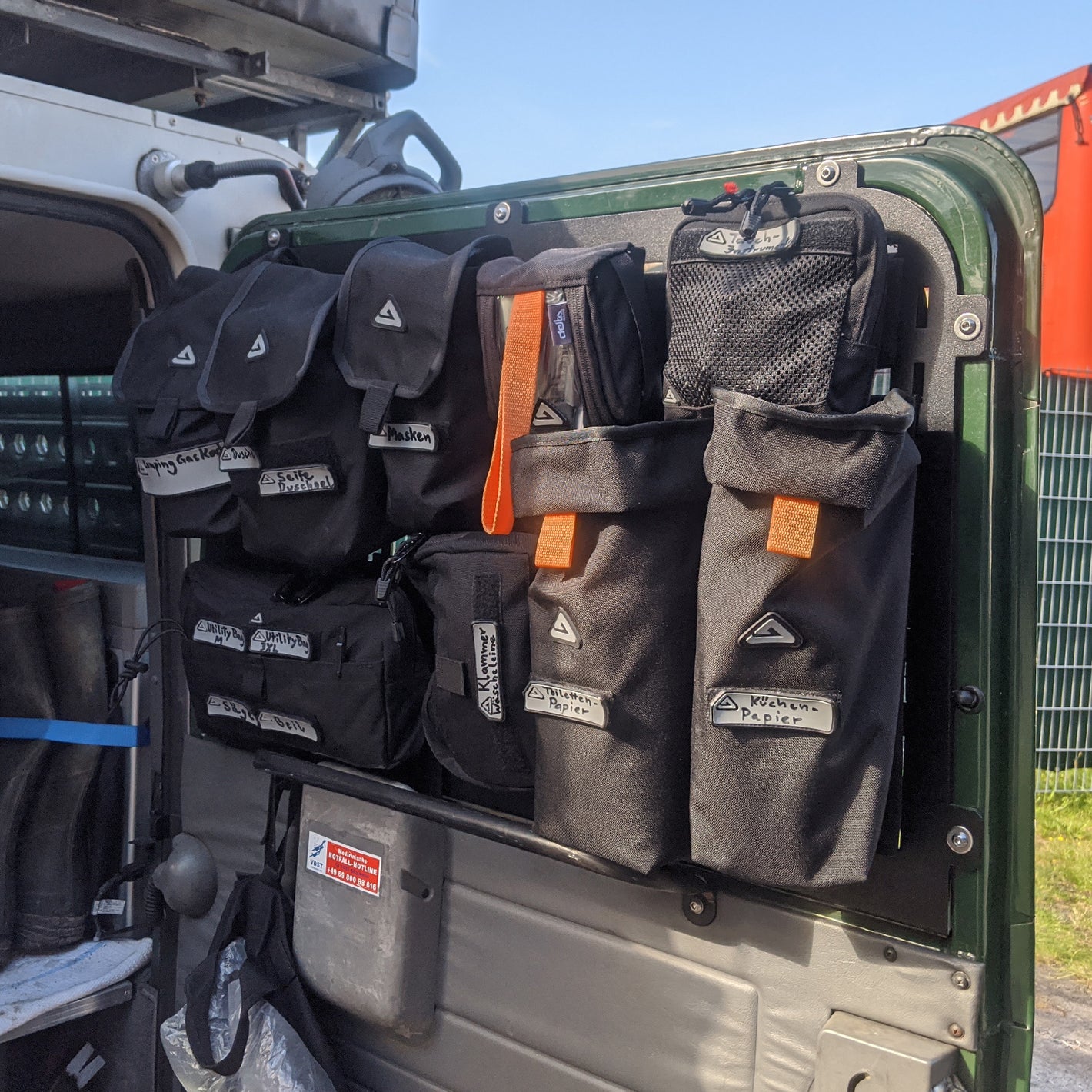 Inside Panel Rear Door TDI/TD5 L