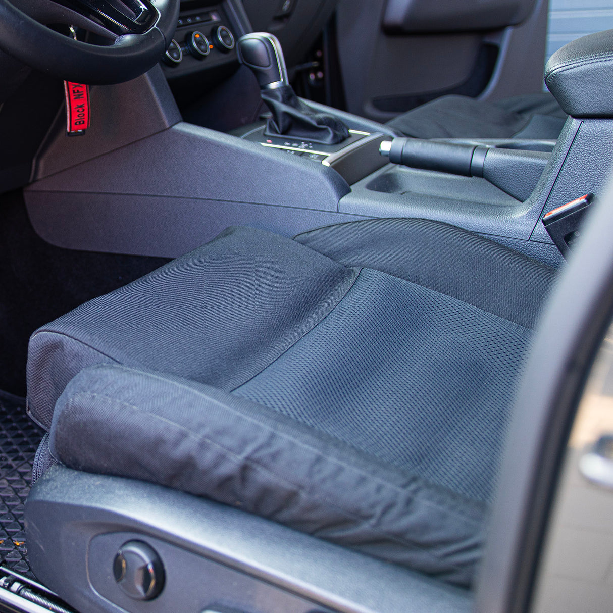 Driver Seat Cover VW Amarok ergoComfort