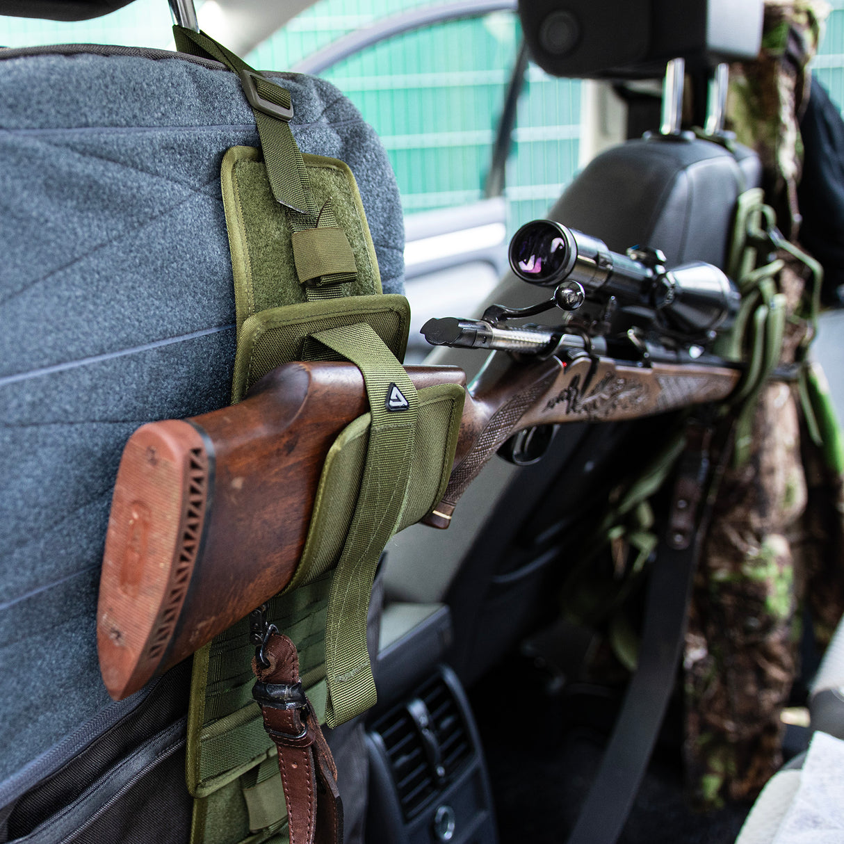 Vehicle Rifle Holder