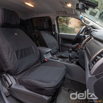 Seat cover in the Ford Ranger by Johannes Krey
