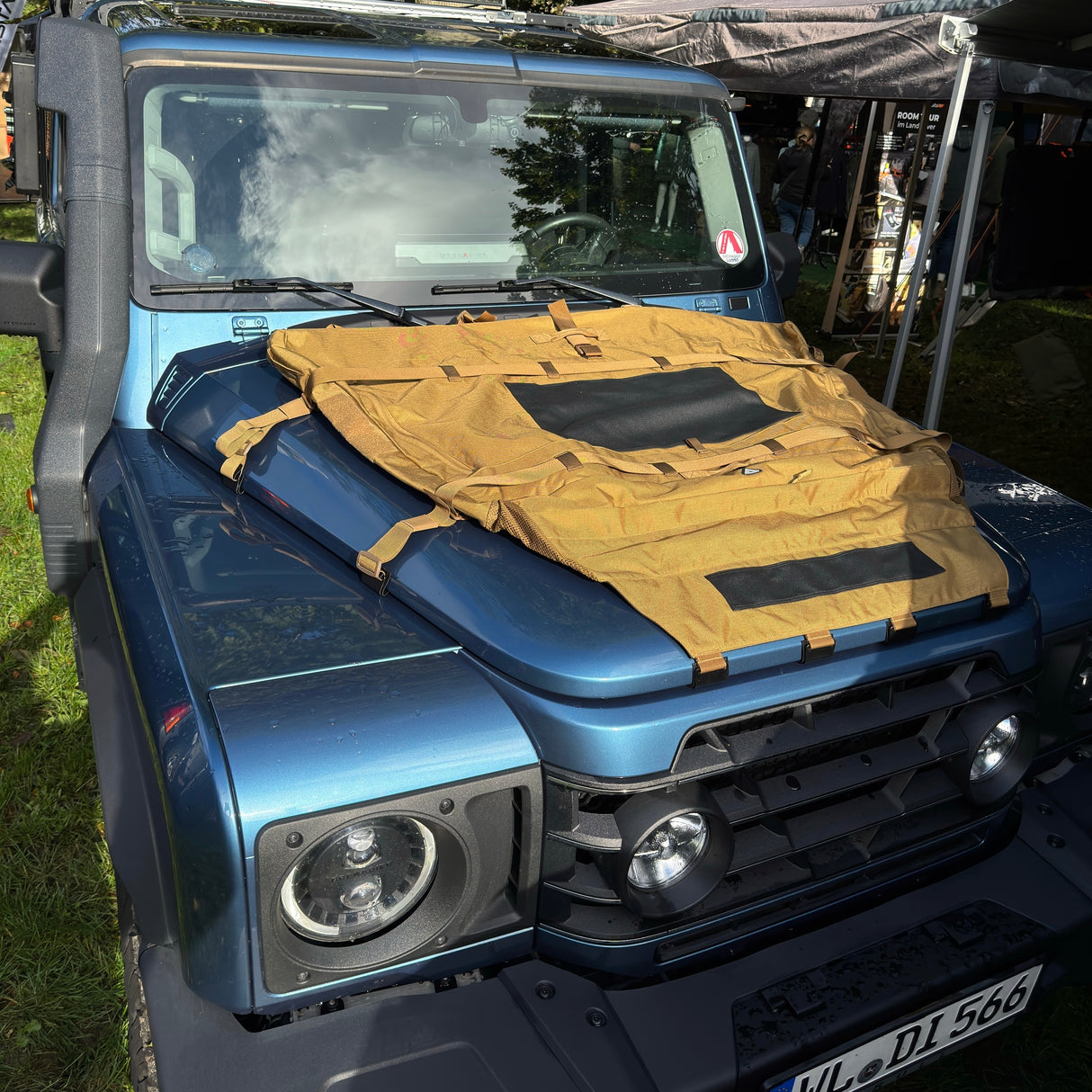 Bonnet Bag Ineos Grenadier